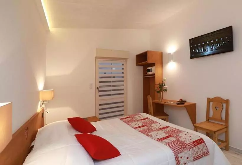 هتل Restaurant 3 Châteaux