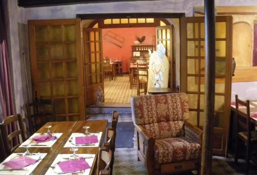 ホテル Restaurant Du Lion D Or