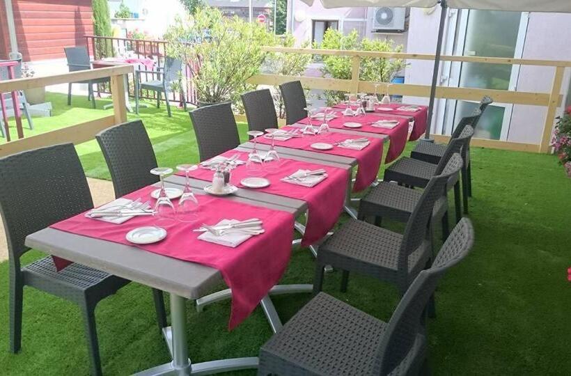 Отель Restaurant Le Moschenross