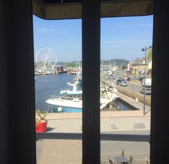 هتل Hôtel Restaurant Le Terre Neuvas