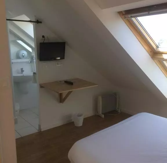 هتل Hôtel Restaurant Le Terre Neuvas