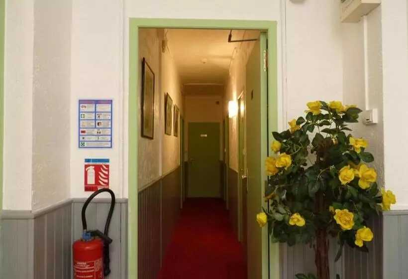 هتل Régina