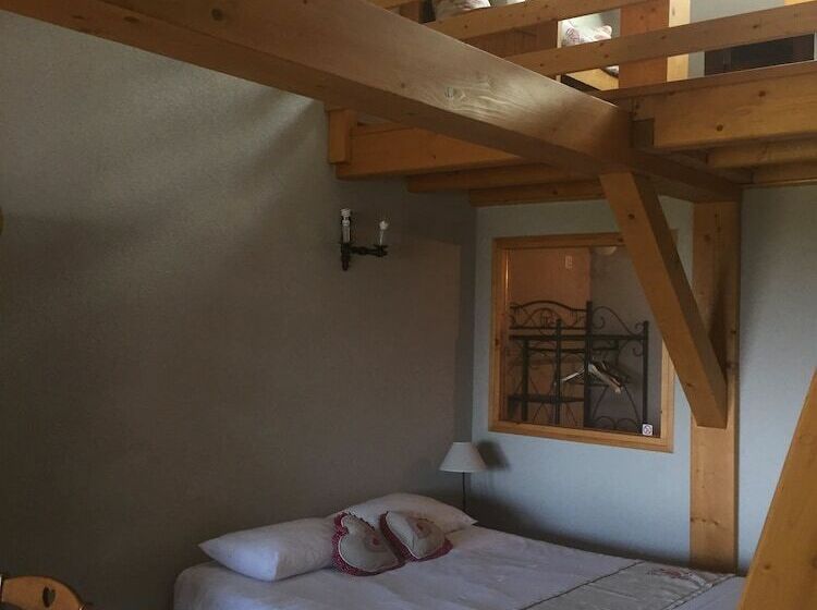 ユースホステル Auberge La Ferme De Ferrières
