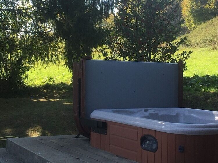 ユースホステル Auberge La Ferme De Ferrières