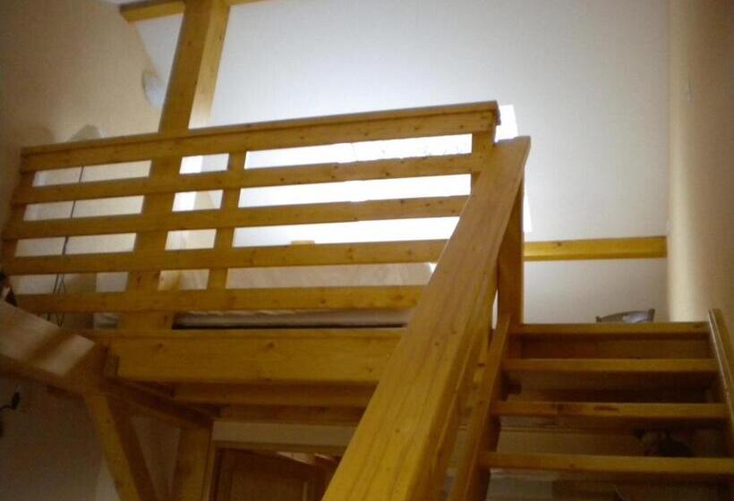 ユースホステル Auberge La Ferme De Ferrières