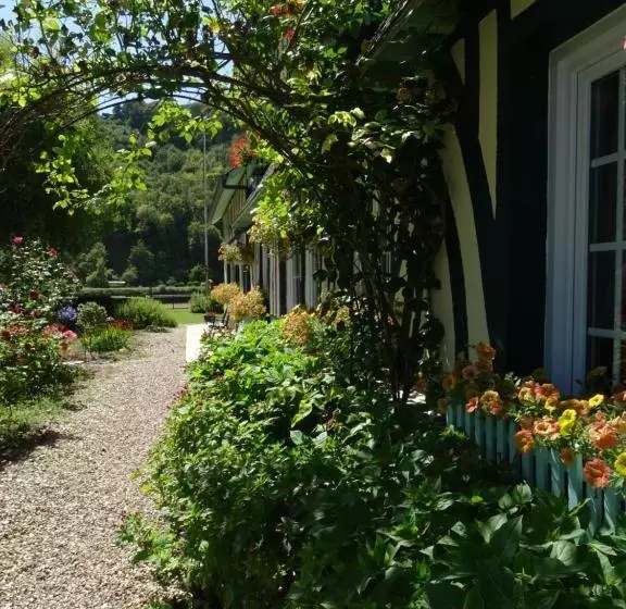 Aamiaismajoitus (B&B) Chambre D'hôtes Au Fil De L'eau