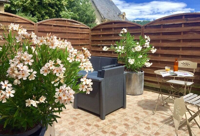 La Clef Des Songes B&b De Charme   Sarlat Centre   Parking Gratuit   Piscine Et Espace Bien être à 4