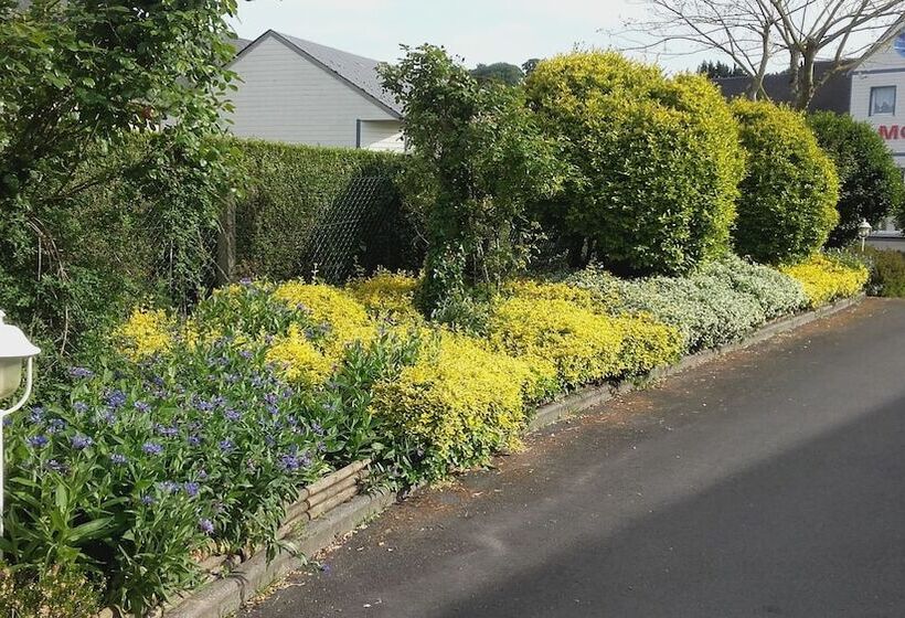 Contact Hôtel Motel Les Bleuets