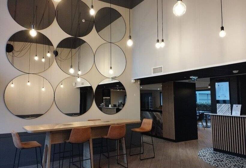 B&b Hotel La Rochelle Centre Les Minimes