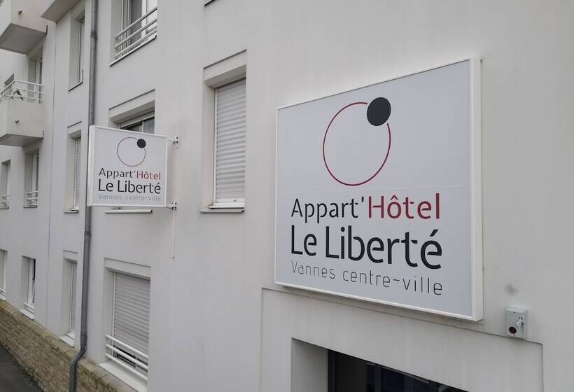 هتل Appart Hôtel Le Liberté Vannes Centre Ville