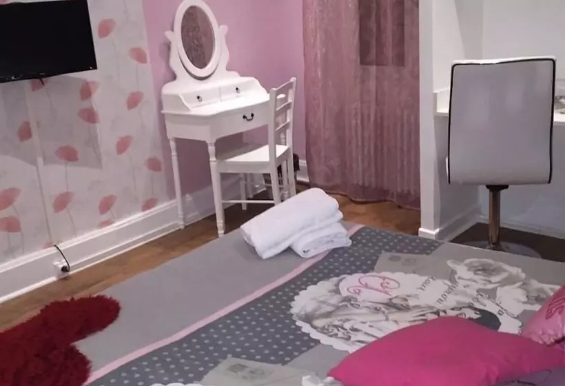 Hotel Ariane