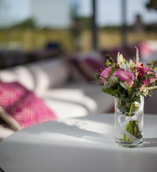 هتل Domaine De Verchant & Spa Relais & Châteaux