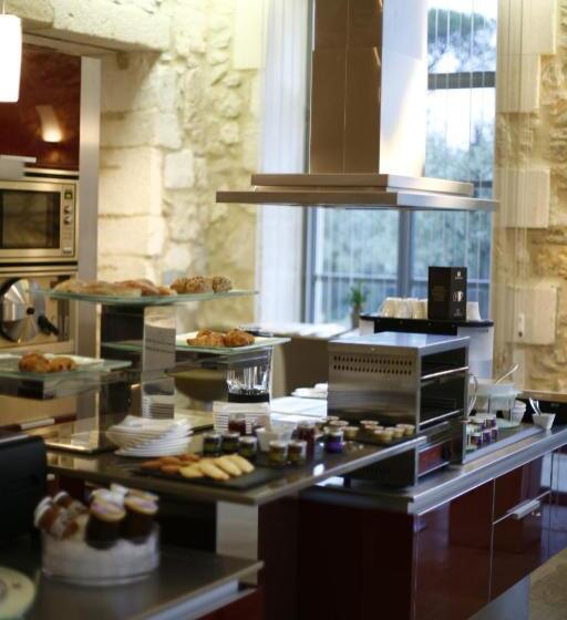 هتل Domaine De Verchant & Spa Relais & Châteaux