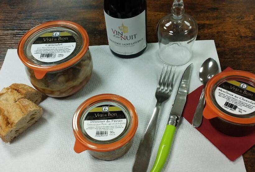 בית מלון כפרי Du Rocher