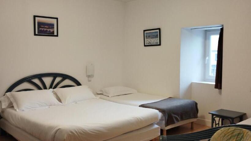 בית מלון כפרי Du Rocher