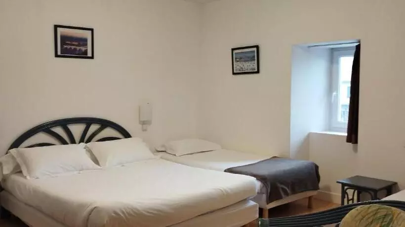 Hotel Du Rocher