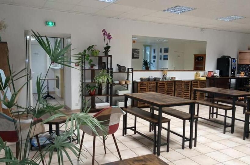 בית מלון כפרי Du Rocher