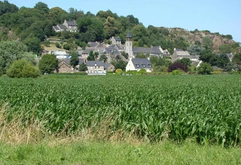 ホテル Du Tertre
