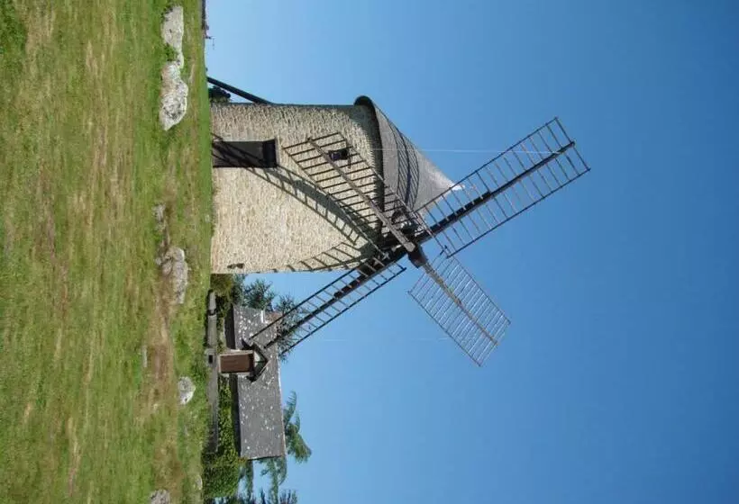 ホテル Du Tertre