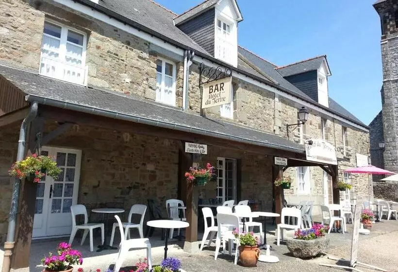 ホテル Du Tertre
