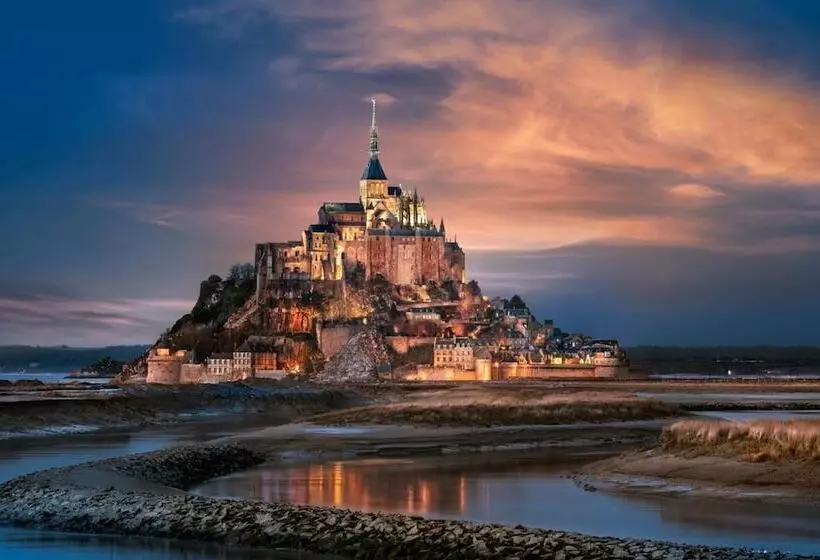 ホテル Du Tertre