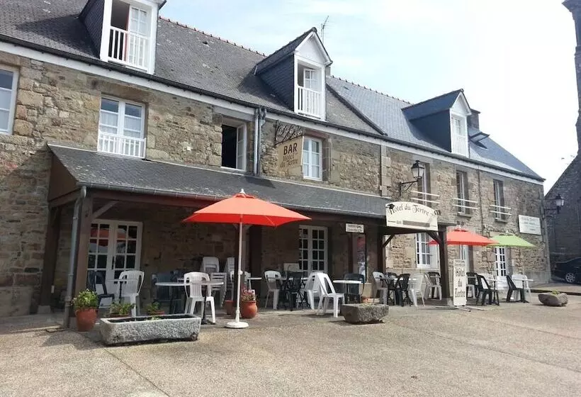 ホテル Du Tertre