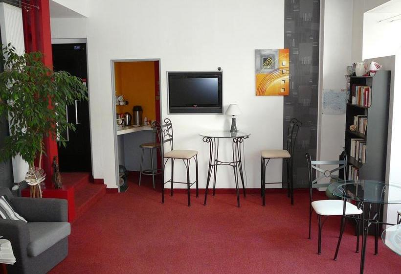 בית מלון כפרי De Naples