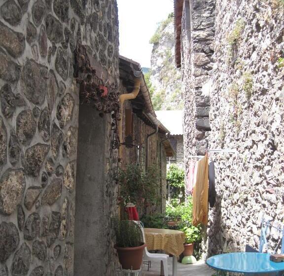 בית מלון כפרי Hôtel De Valdeblore