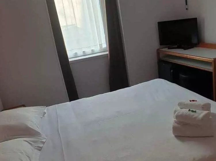 Hotelli Hôtel Hermance