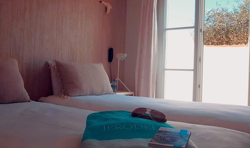 בית מלון כפרי Hôtel Jerodel