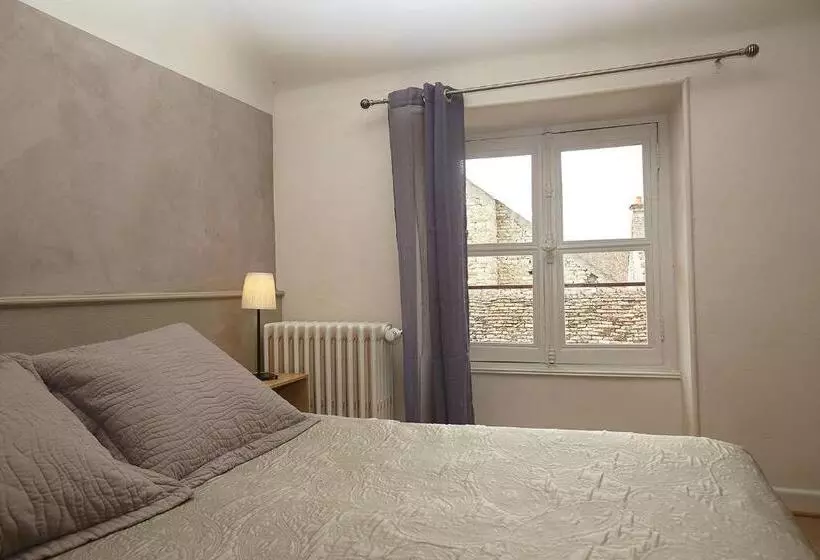 هتل Hôtel Le Foch