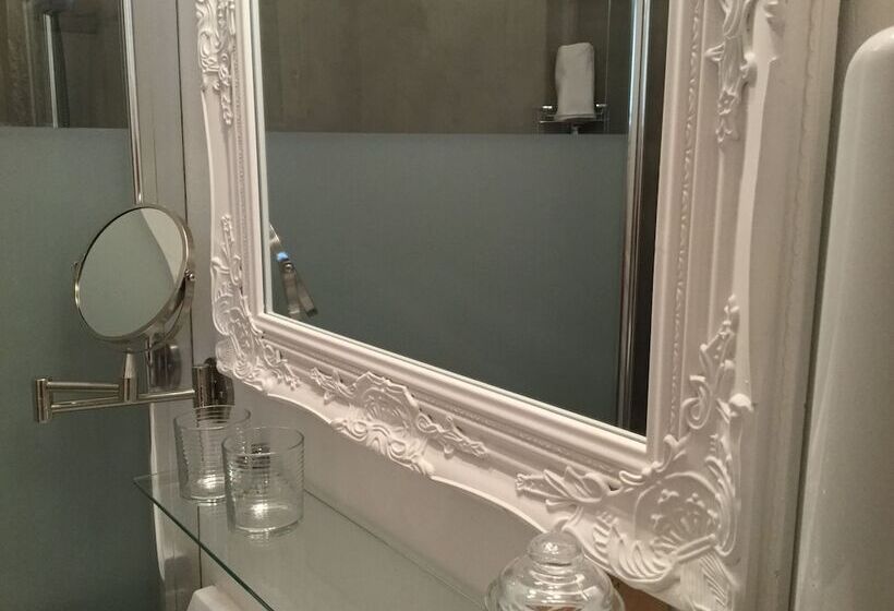 فندق Hôtel Le Mas Du Loriot