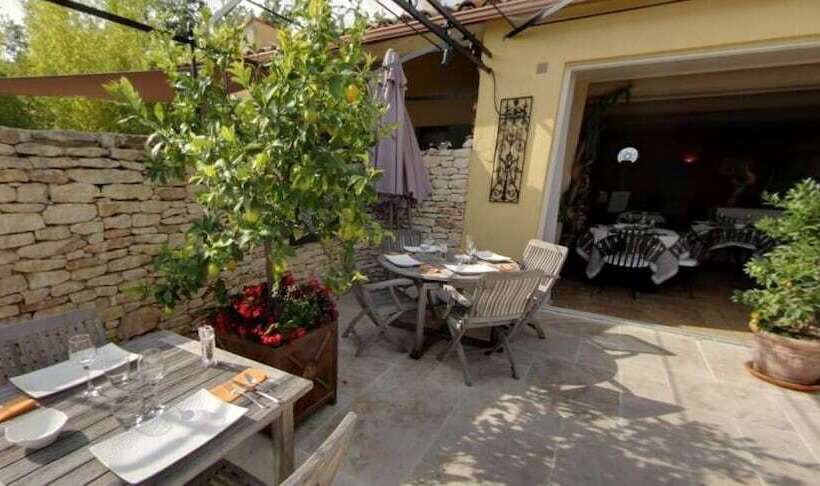 فندق Hôtel Le Mas Du Loriot