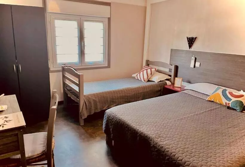 هتل Hôtel Le Nid