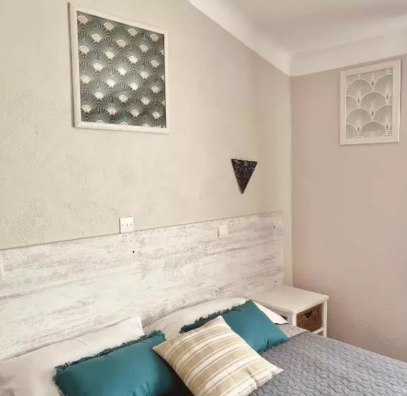 هتل Hôtel Le Nid