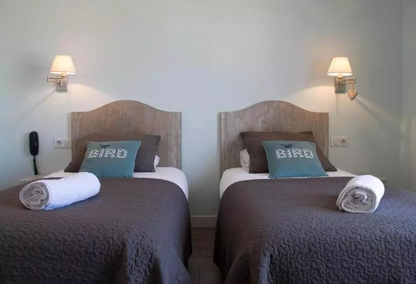 Hotelli Hôtel Le Vert Bois