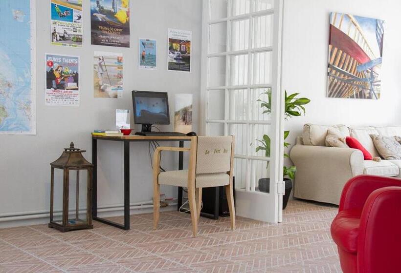 فندق Hôtel Le Vert Bois