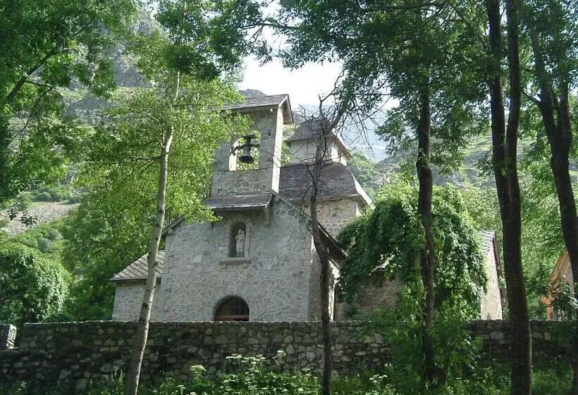 Hotelli Hôtel Les Templiers