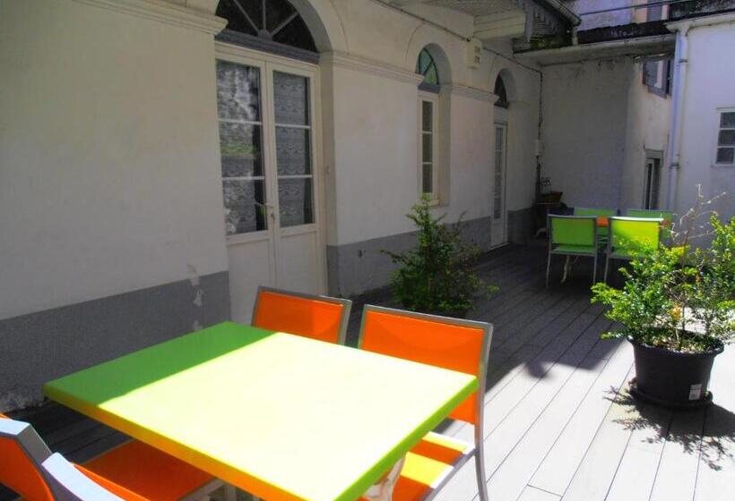 هتل Hôtel Panoramic Et Des Bains