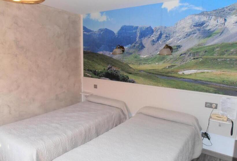 هتل Hôtel Panoramic Et Des Bains