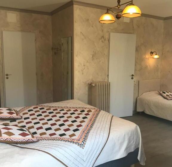 هتل Hôtel Panoramic Et Des Bains