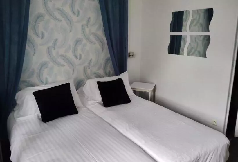 هتل Hôtel Picardia