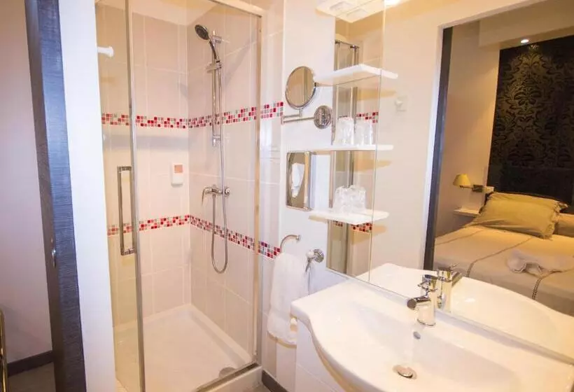 هتل Hôtel Saint Jean