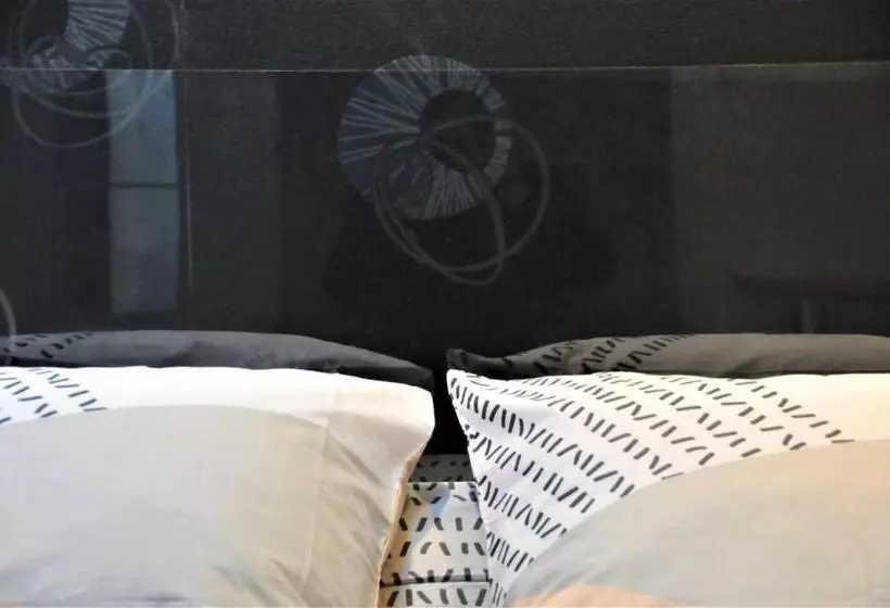 هتل Hôtel Saint Jean