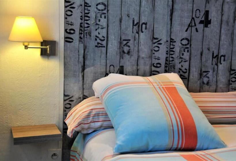 هتل Hôtel Saint Jean