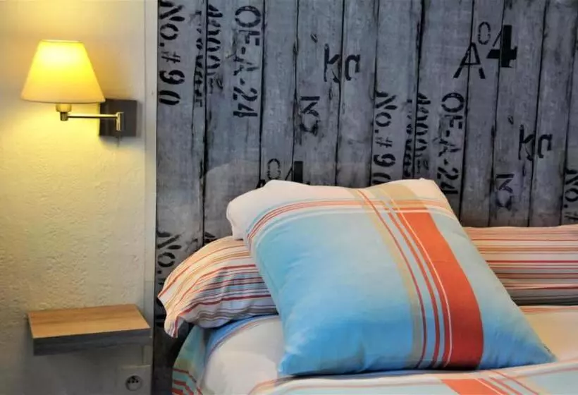 هتل Hôtel Saint Jean
