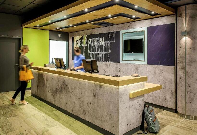 בית מלון כפרי Ibis Budget Remiremont