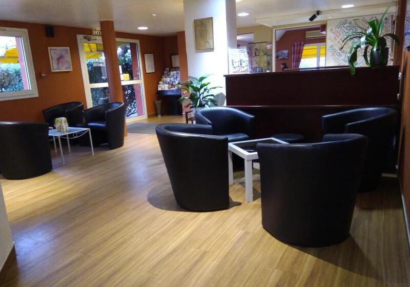 فندق Initial By Balladins Lyon Villefranchesursaone