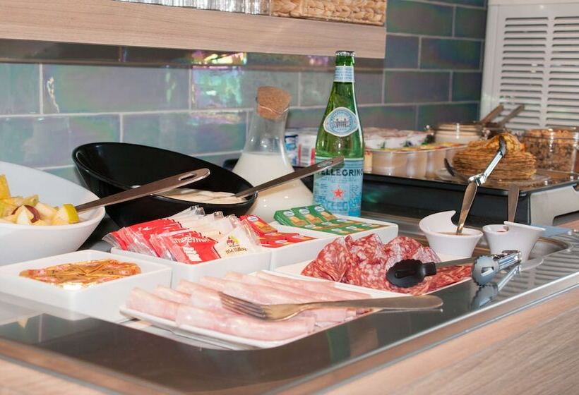 فندق Kyriad Montpellier Ouest St Jean De Védas   A709