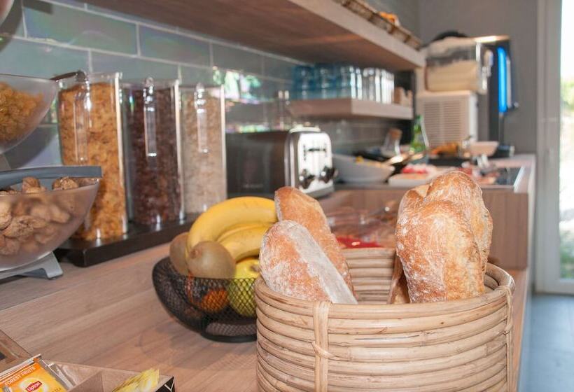 فندق Kyriad Montpellier Ouest St Jean De Védas   A709